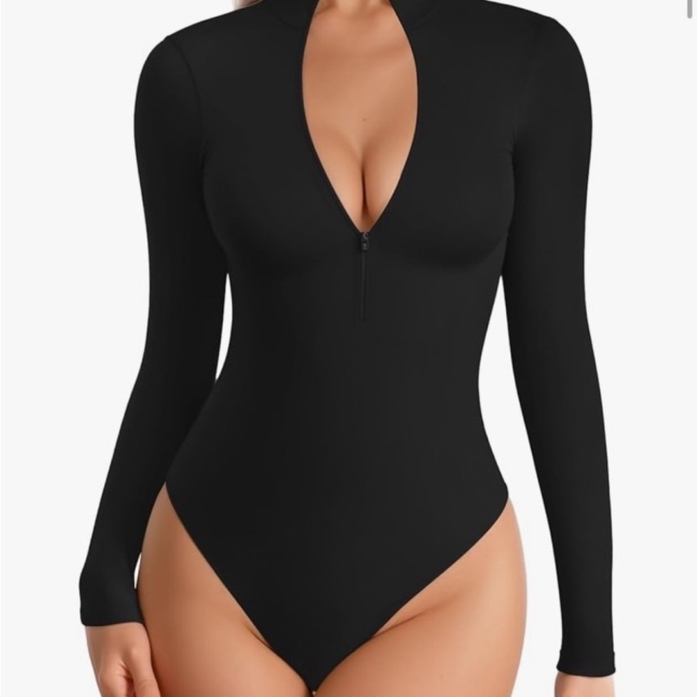 Black Fitted Cut Out Bodysuit